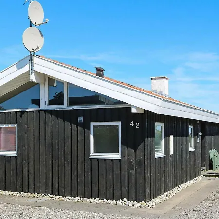 6 Person In Hadsund